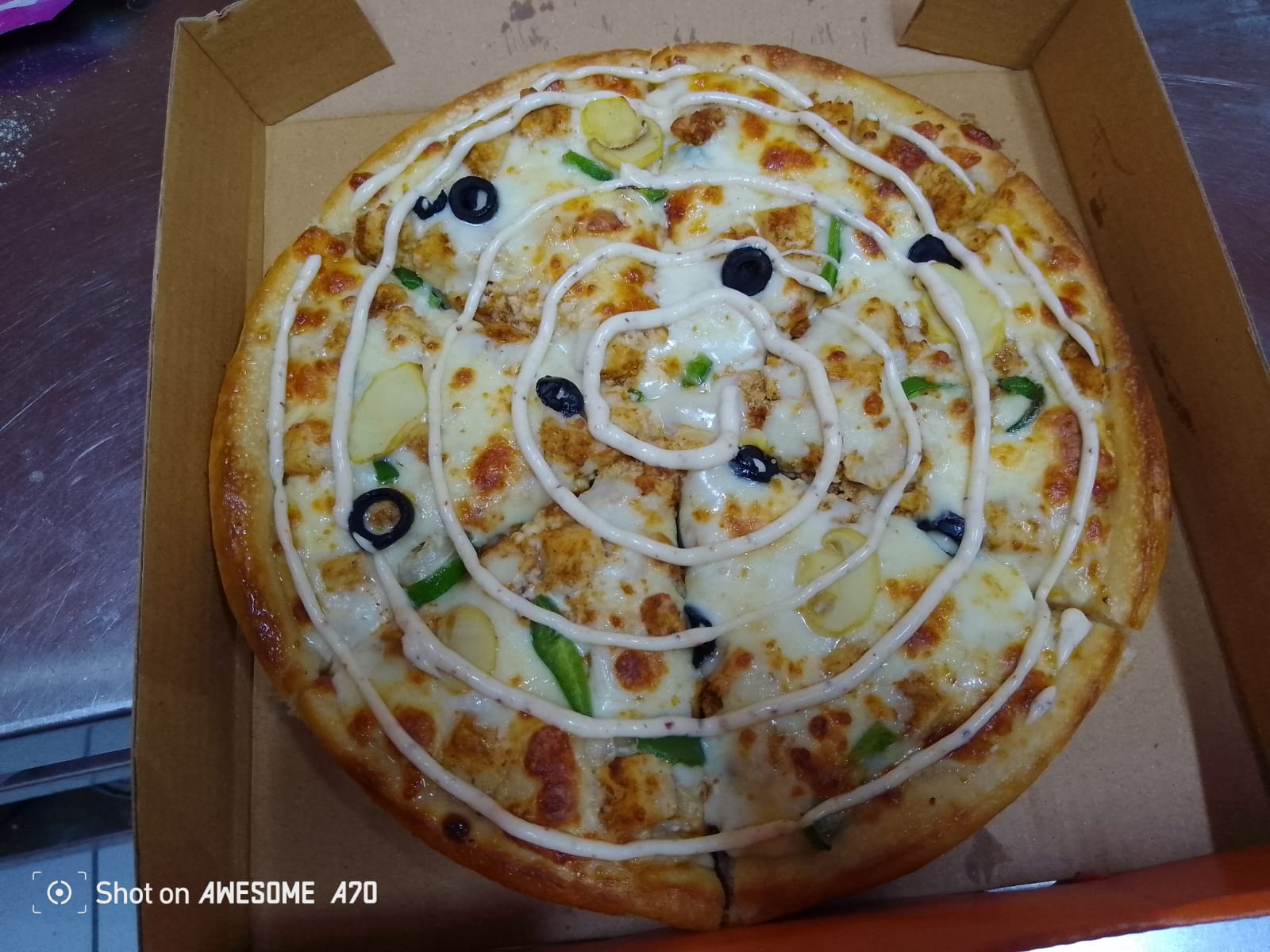 MunchEve Signature Pizza